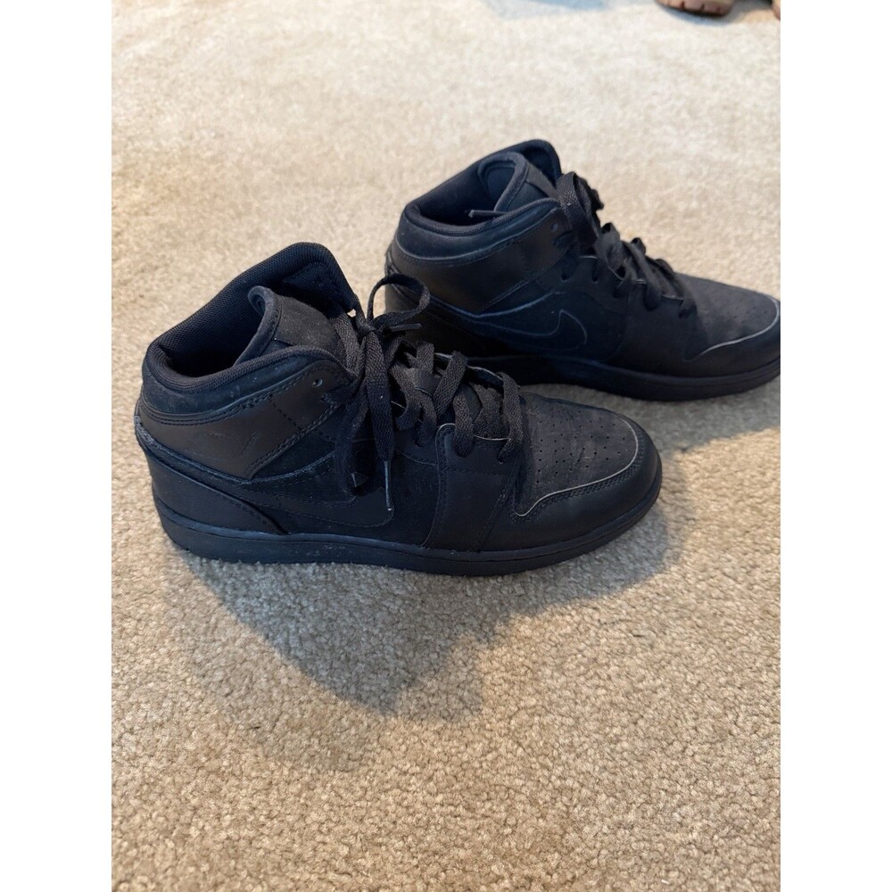 Grade School Jordan 1 Mid Retro Phat Black Style Code 364771-020 Size 5.5Y NoBox